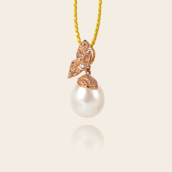 9K+Akoya Pendant