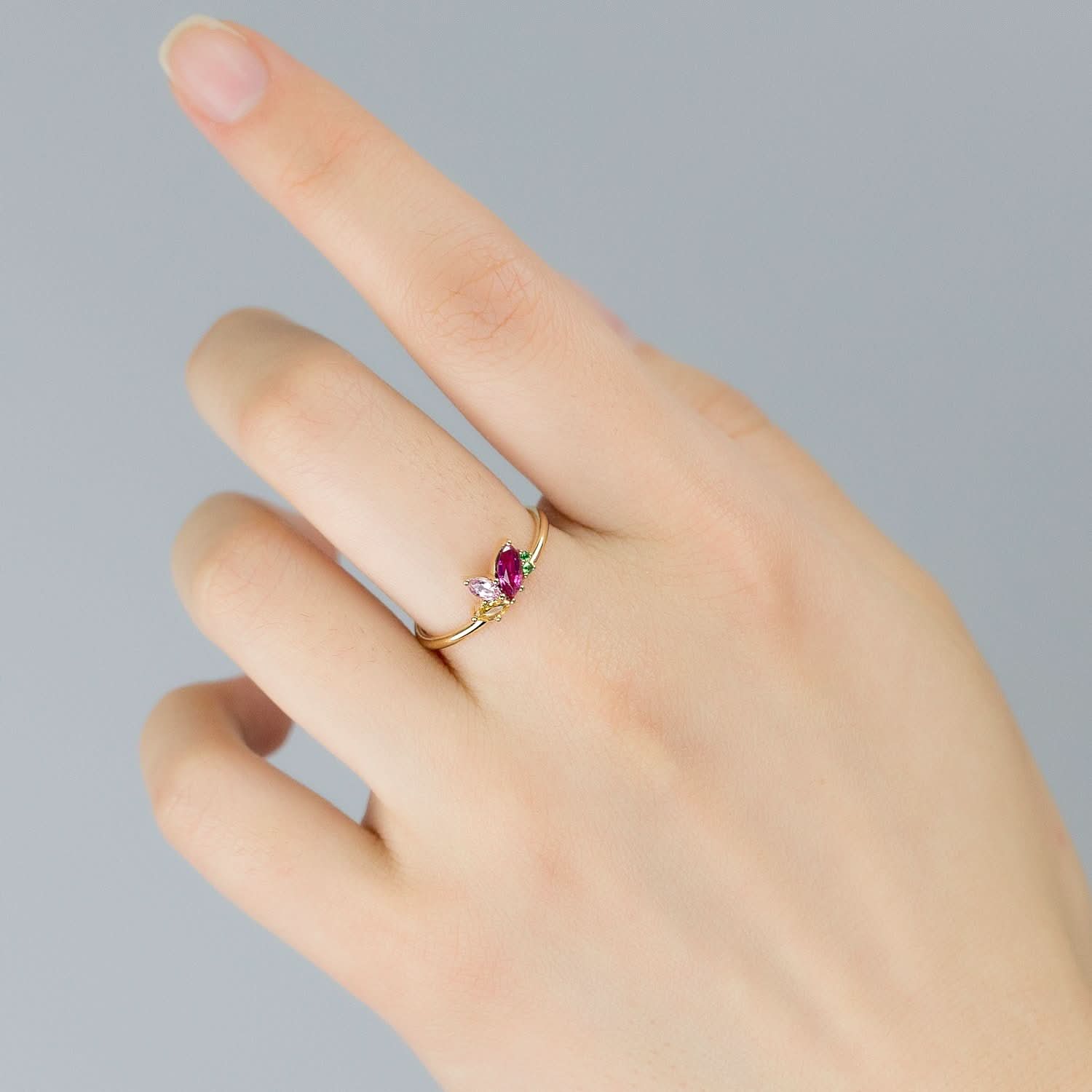 18k Solid Gold Marquise Shape Sapphire Ring - Melbourne, Australia