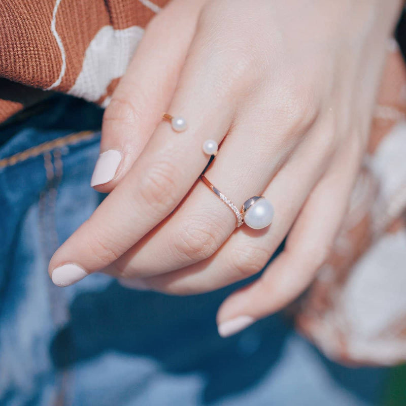 18k Solid Gold Duo Akoya Pearl Ring - Melbourne, Australia