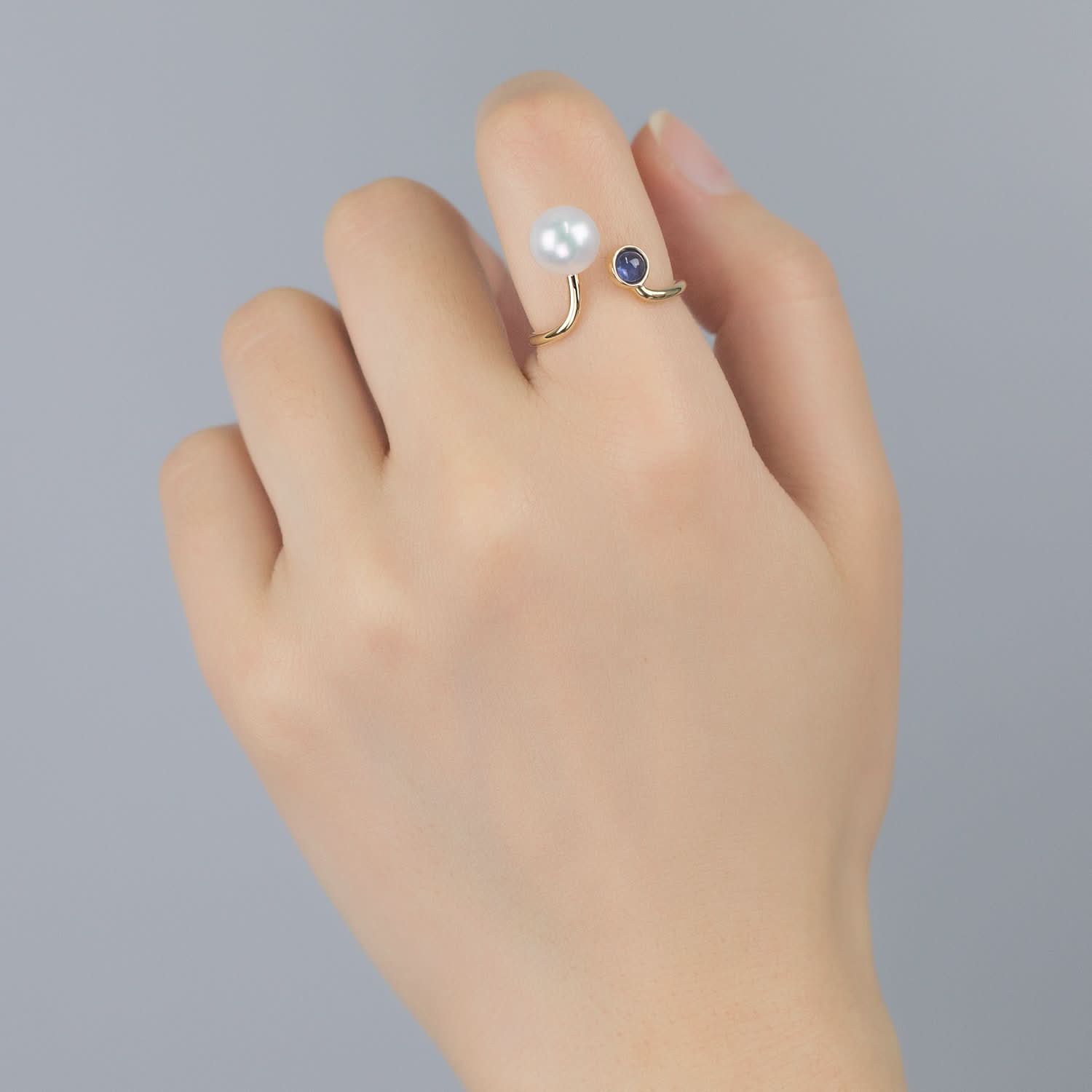 18k Solid Gold Pearl and Blue Sapphire Open Ring - Melbourne, Australia