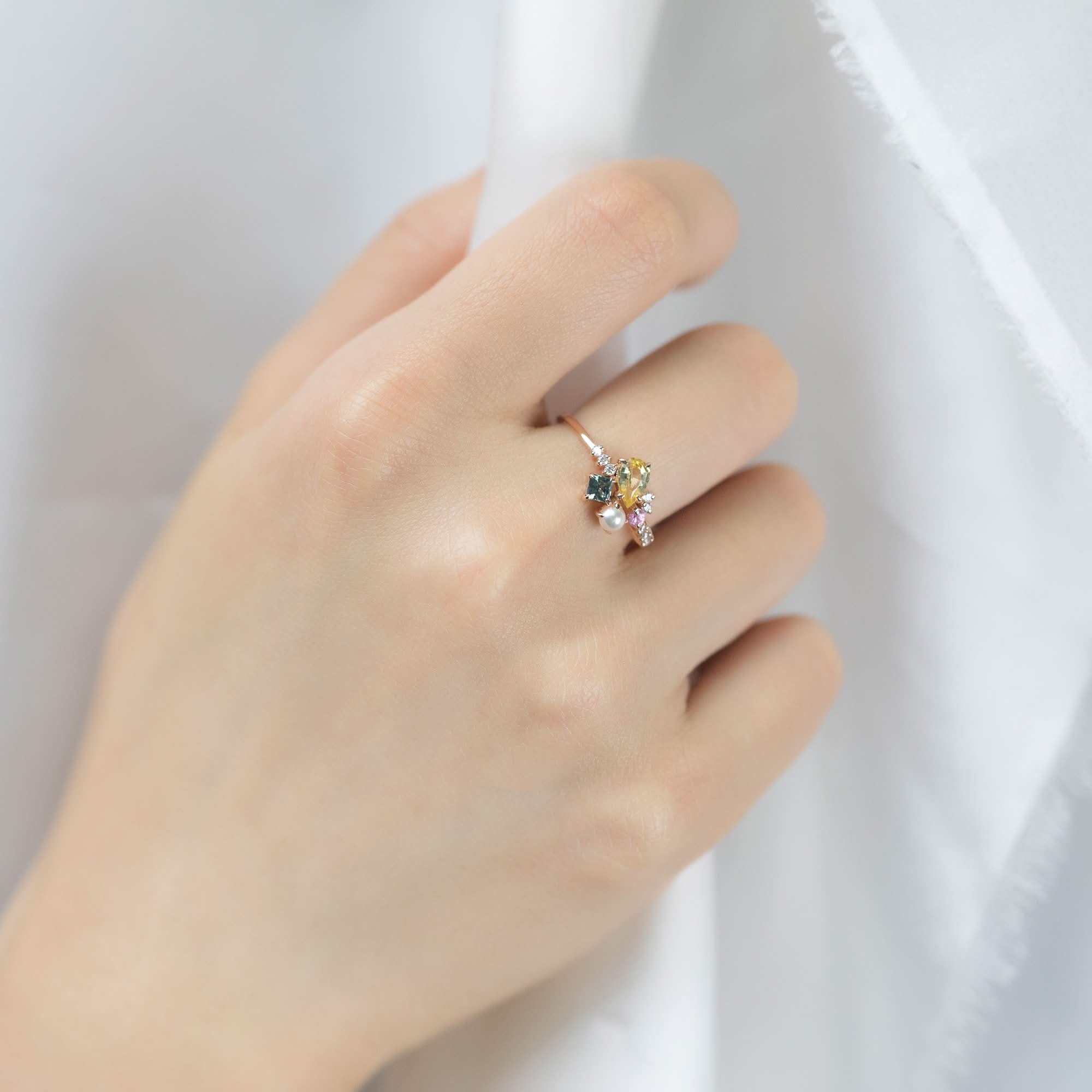 18k Solid Gold Yellow Sapphire and Akoya Pearl Cluster Ring - Melbourne, Australia