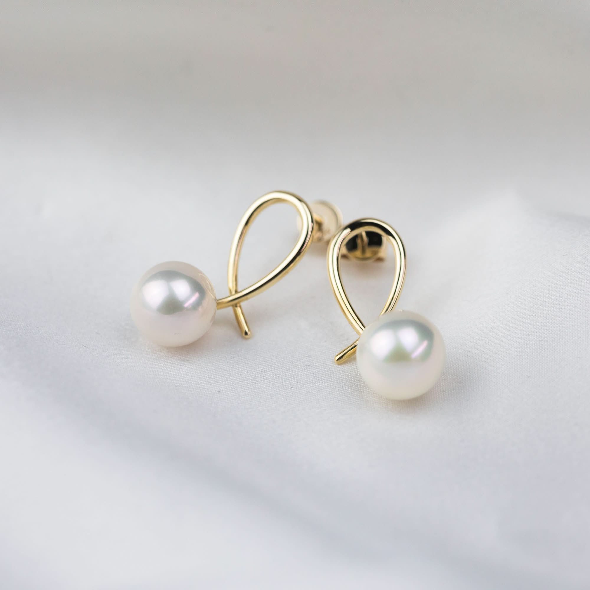 Natural Sea Pearl Geometrical Line Studs Earrings - Melbourne, Australia