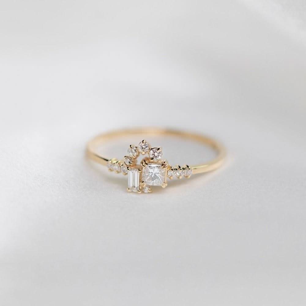 18k Solid Gold Sparkle Diamond Cluster Ring - princess cut engagement rings Melbourne, Australia