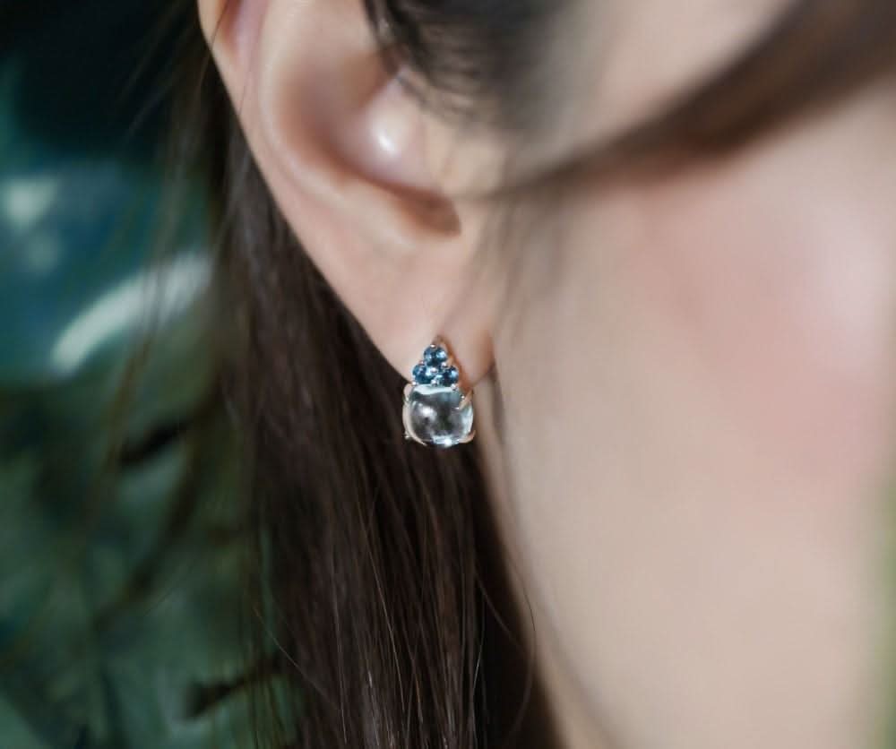 18k Solid Gold Round Aqua Topaz Stud Earrings - Melbourne, Australia