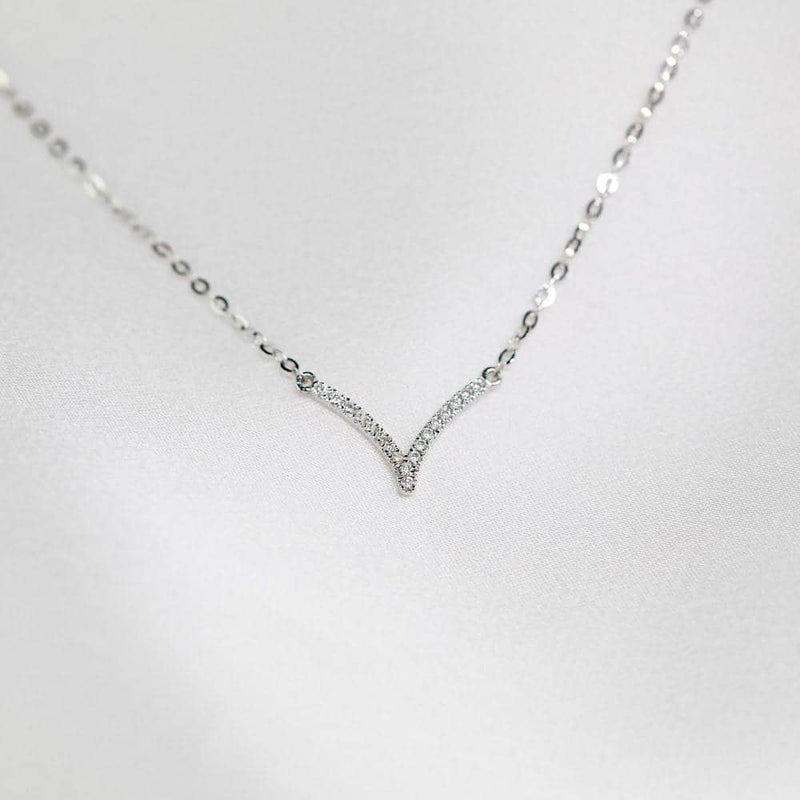 18k Solid Gold Elegant Chevron Diamond Necklace - Melbourne, Australia
