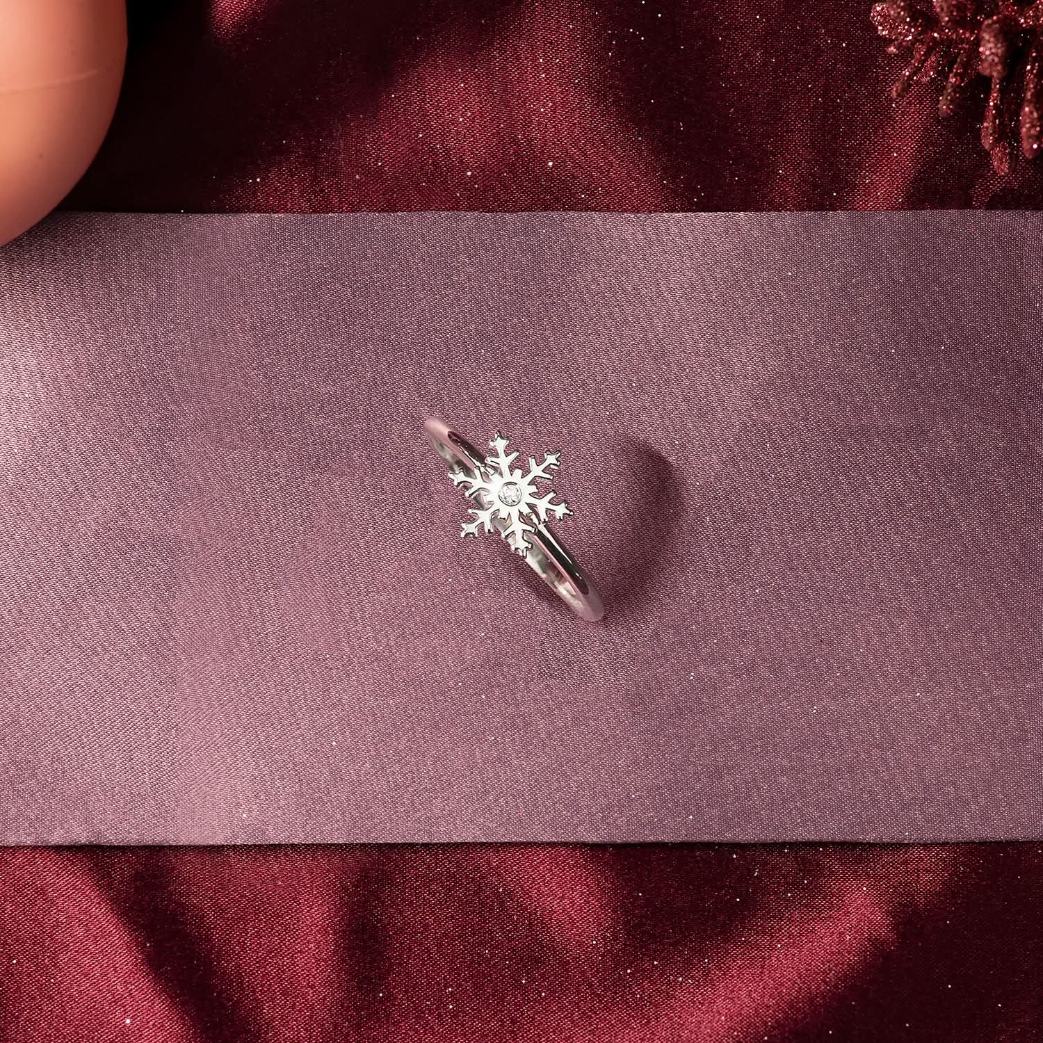 CHRISTMAS 18K SOLID GOLD SNOWFLAKE STATEMENT RING - Melbourne, Australia