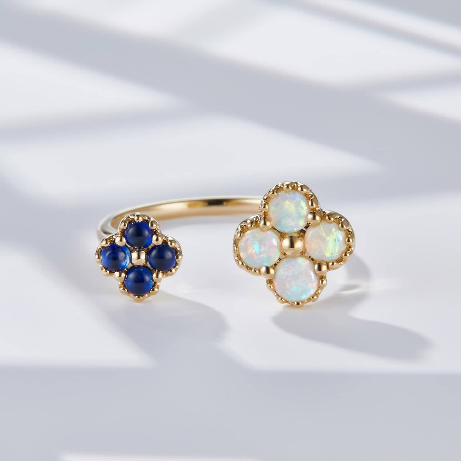 Clover - 18K Opal Sapphire Ring