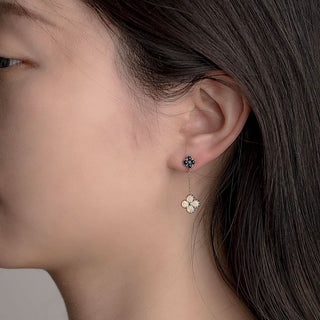 Clover - 18K Opal Sapphire Earrings