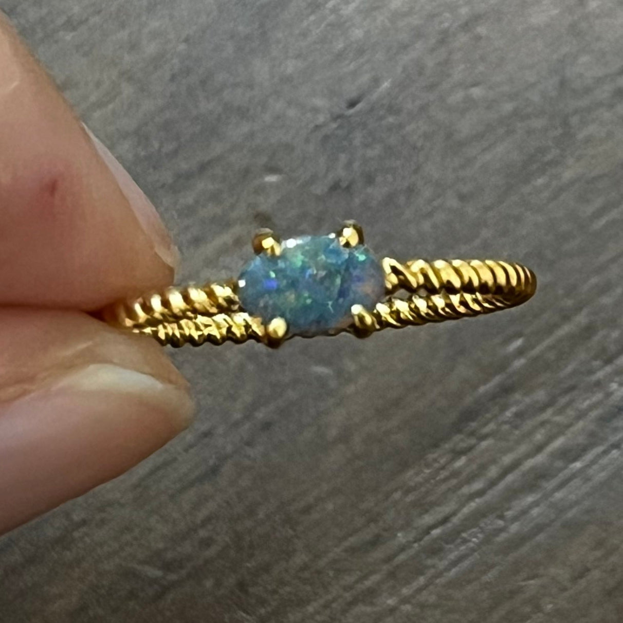 18KWG Opal Ring