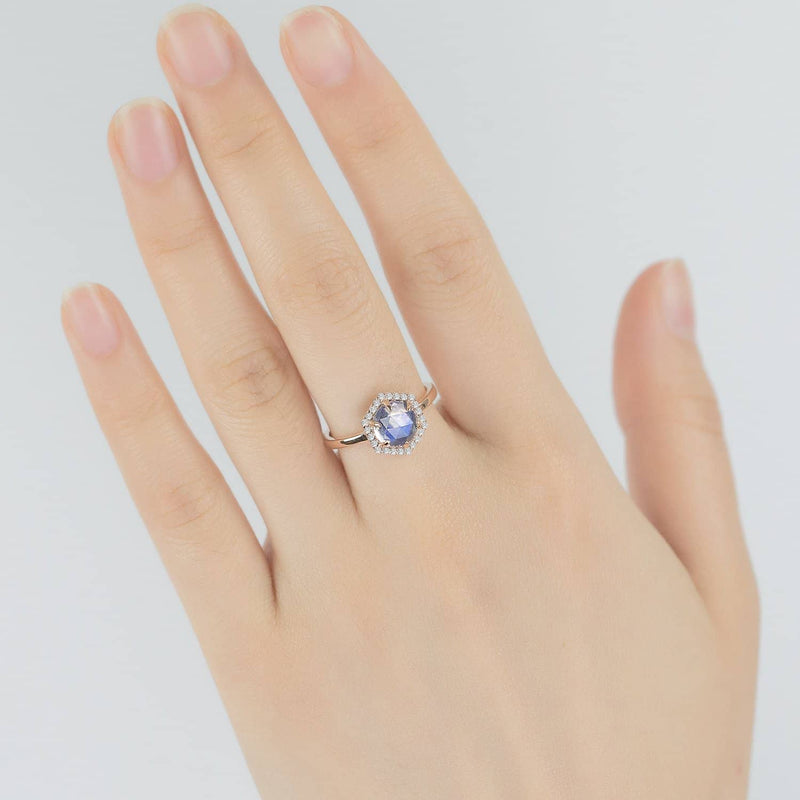 Custom Engagement Rings | Diamond Engagement Ring Designer Melbourne