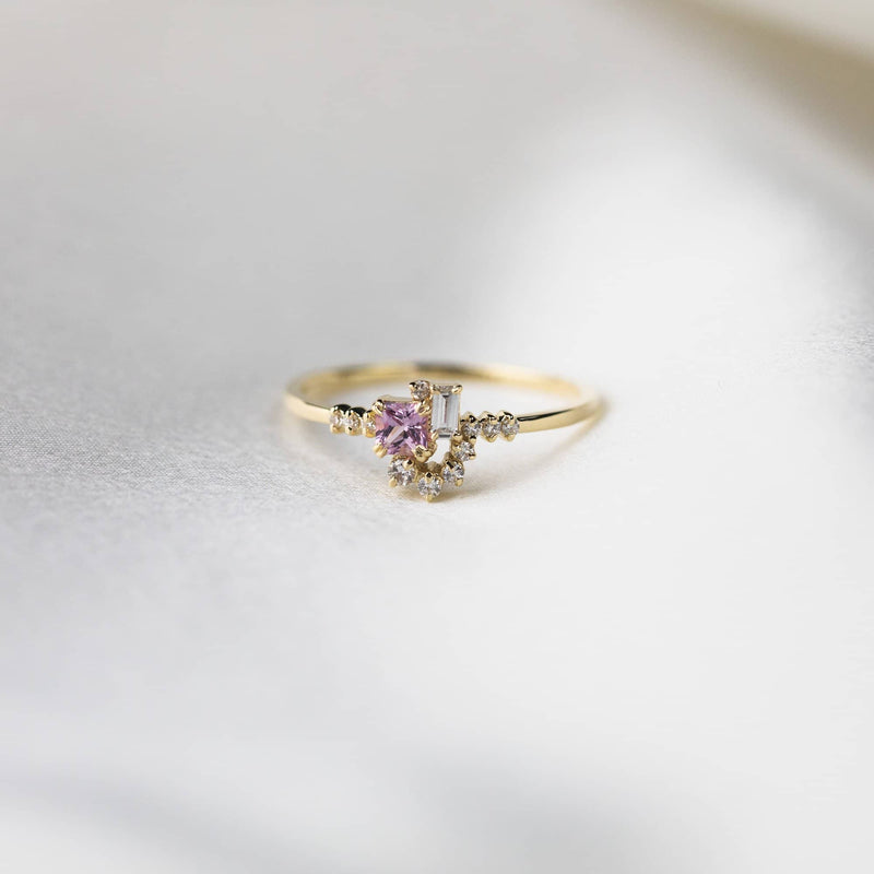 18k Solid Gold Sparkle Diamond and Pink Sapphire Cluster Ring - Melbourne, Australia