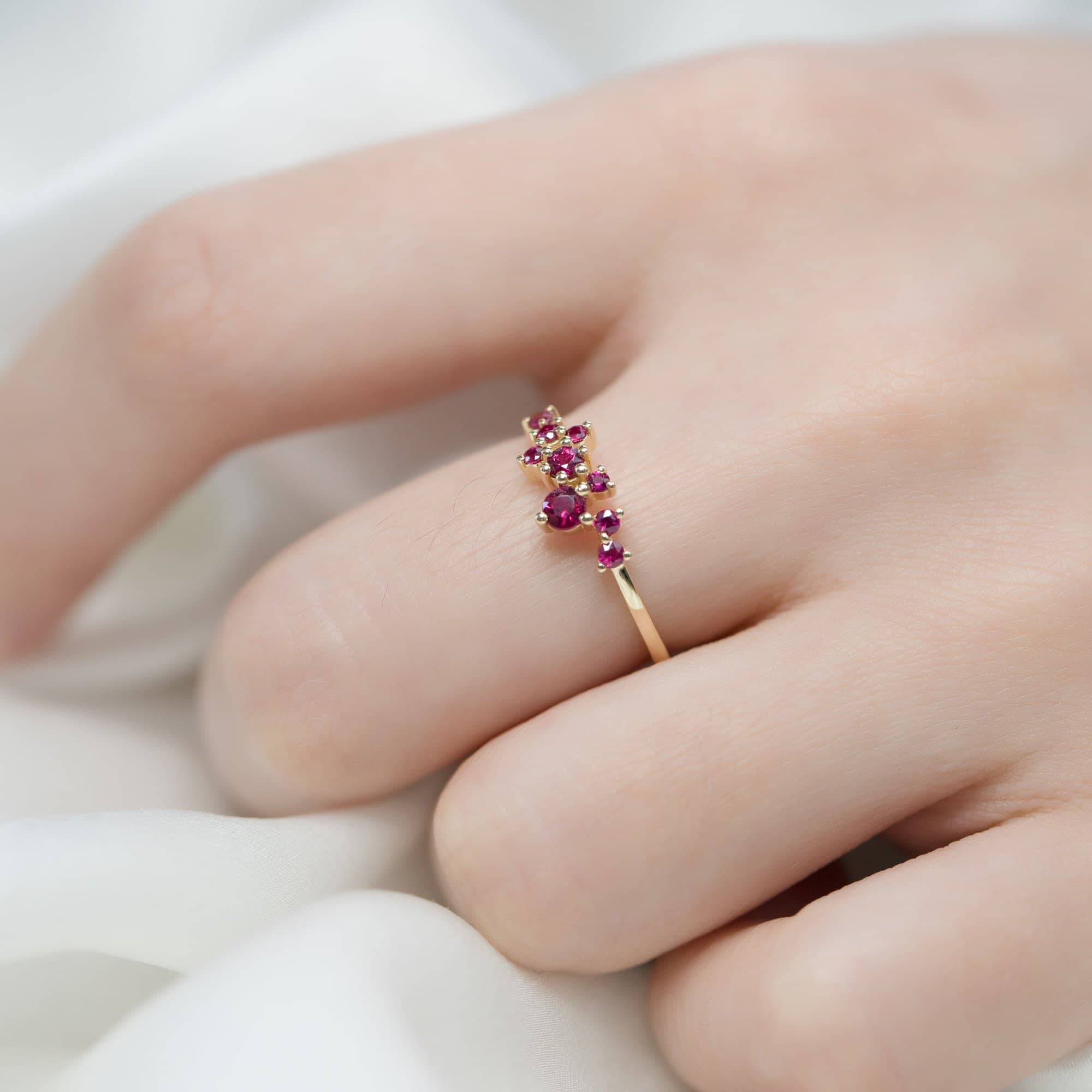18k Solid Gold Brilliant Ruby Cluster Ring - Melbourne, Australia
