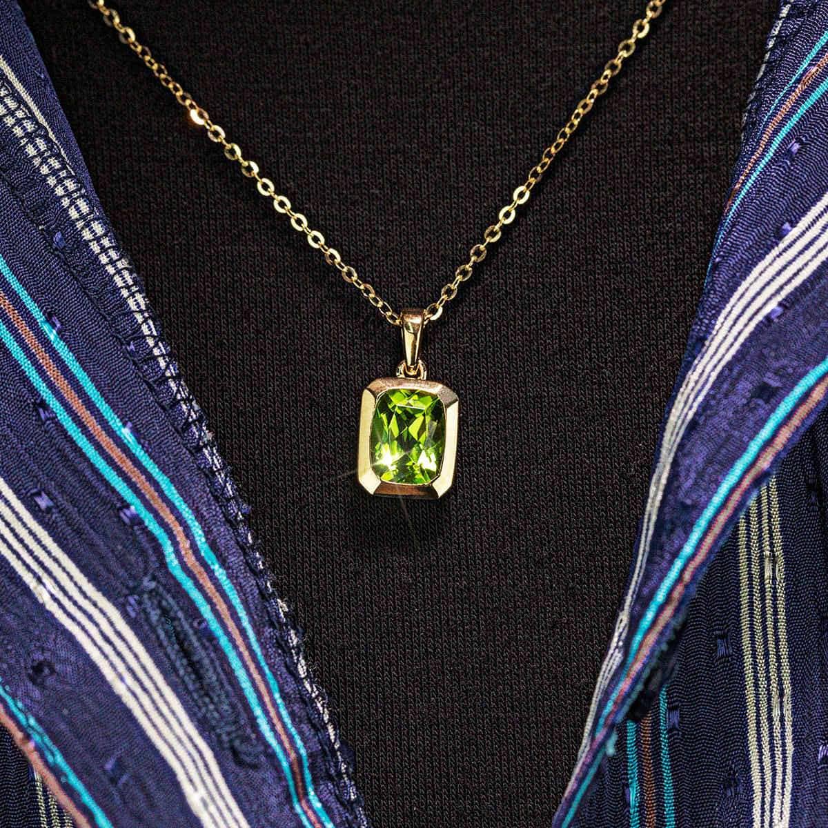Green Vase | Necklaces