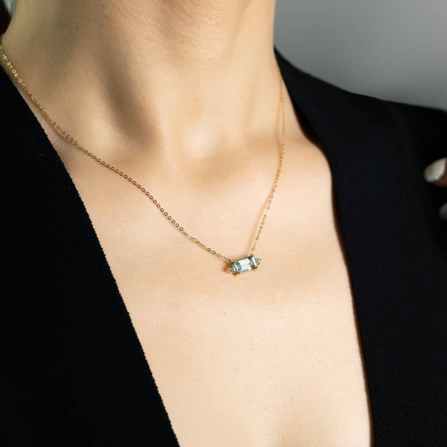 18K SOLID GOLD TOPAZ STATEMENT NECKLACE - Melbourne, Australia