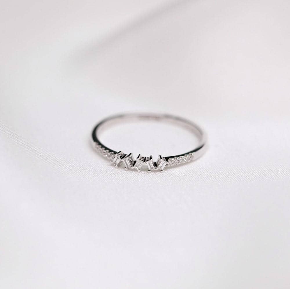 18k Solid Gold Baguette Diamond Stacking Wedding Band - Melbourne, Australia
