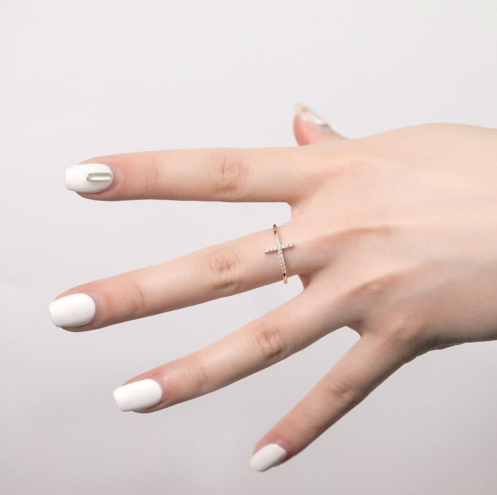 18k Solid Gold Classic Cross Diamond Ring - Melbourne, Australia